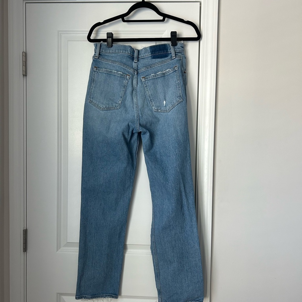 Abercrombie 90s Straight Ultra High Rise